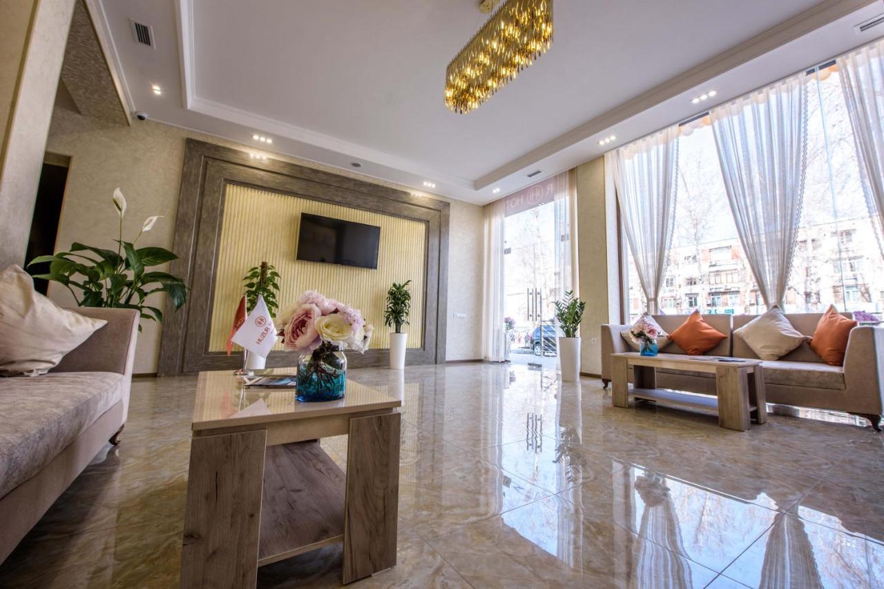 Huzur Hotel Tashkent Bagian luar foto